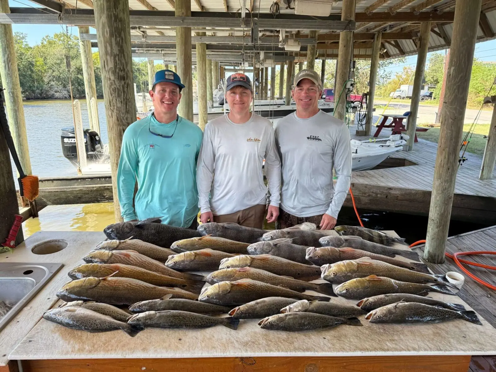 New Orleans fishing charter with redfish limit